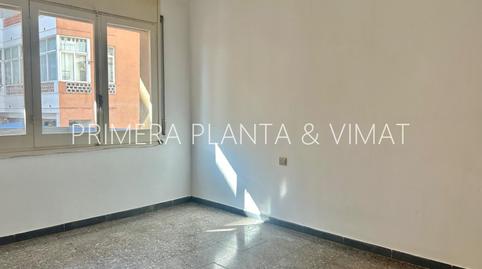 Foto 4 de Piso en venta en Rocafonda, Barcelona