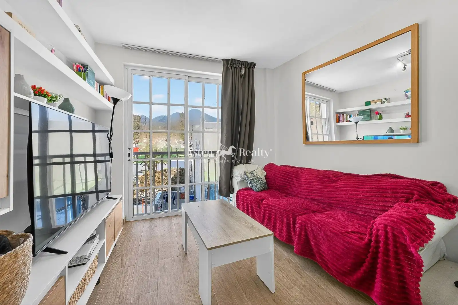 Dormitori de Apartament en venda en Santiago del Teide amb Terrassa, Traster i Moblat