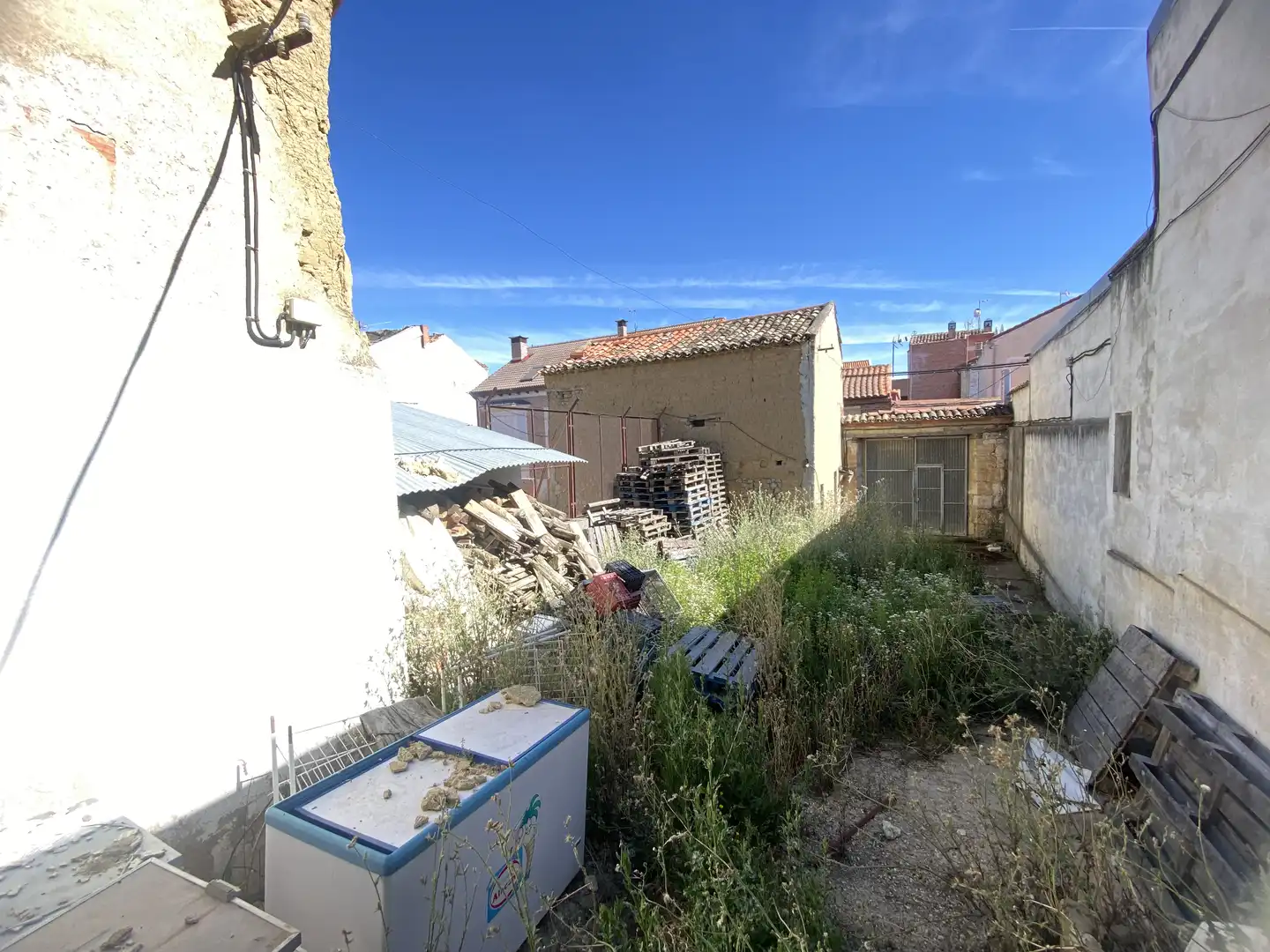 Nave industrial en venta en Villamuriel de Cerrato
