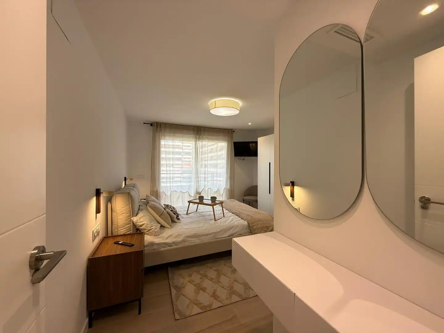 Habitación de Piso en venta en Valencia con Aire acondicionado, Jardín privado y Amueblado