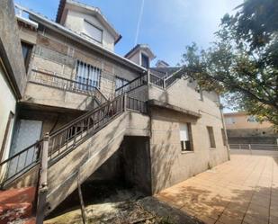 Exterior view of House or chalet for sale in Vigo   with Private garden, Terrace and Storage room