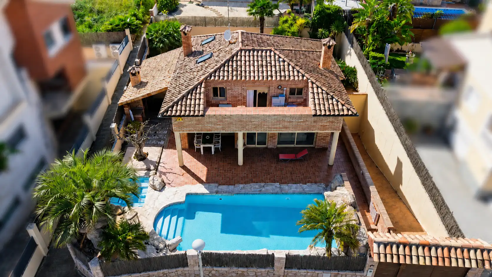 Vista exterior de Casa o xalet en venda en Calafell amb Calefacció i Jardí privat