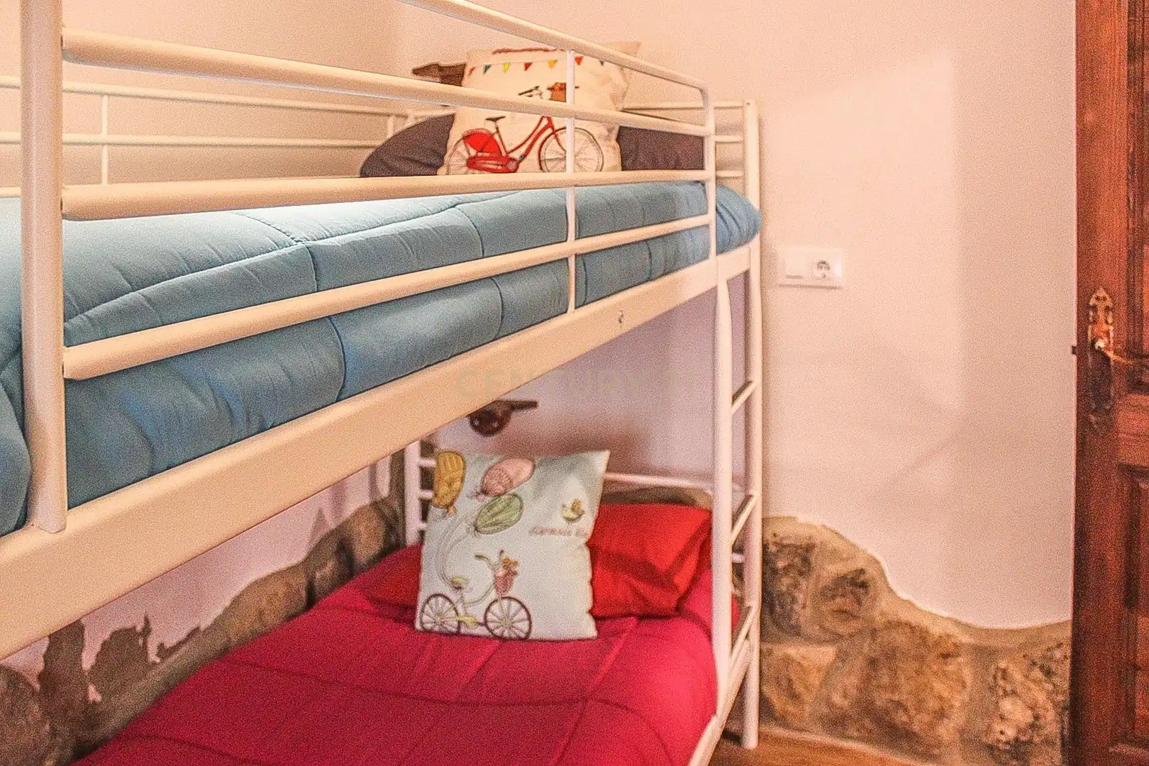 Dormitori de Casa o xalet en venda en Casas de Don Pedro amb Traster i Piscina