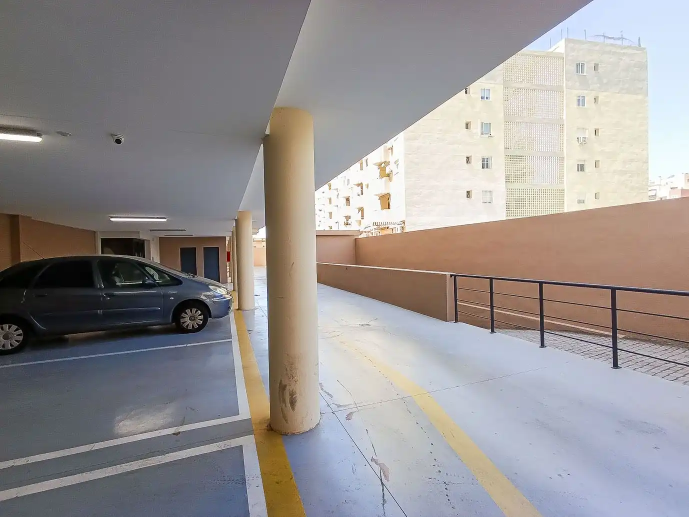 Parkplatz von Wohnung zum Verkauf in Málaga mit Klimaanlage, Terrasse und Abstellraum