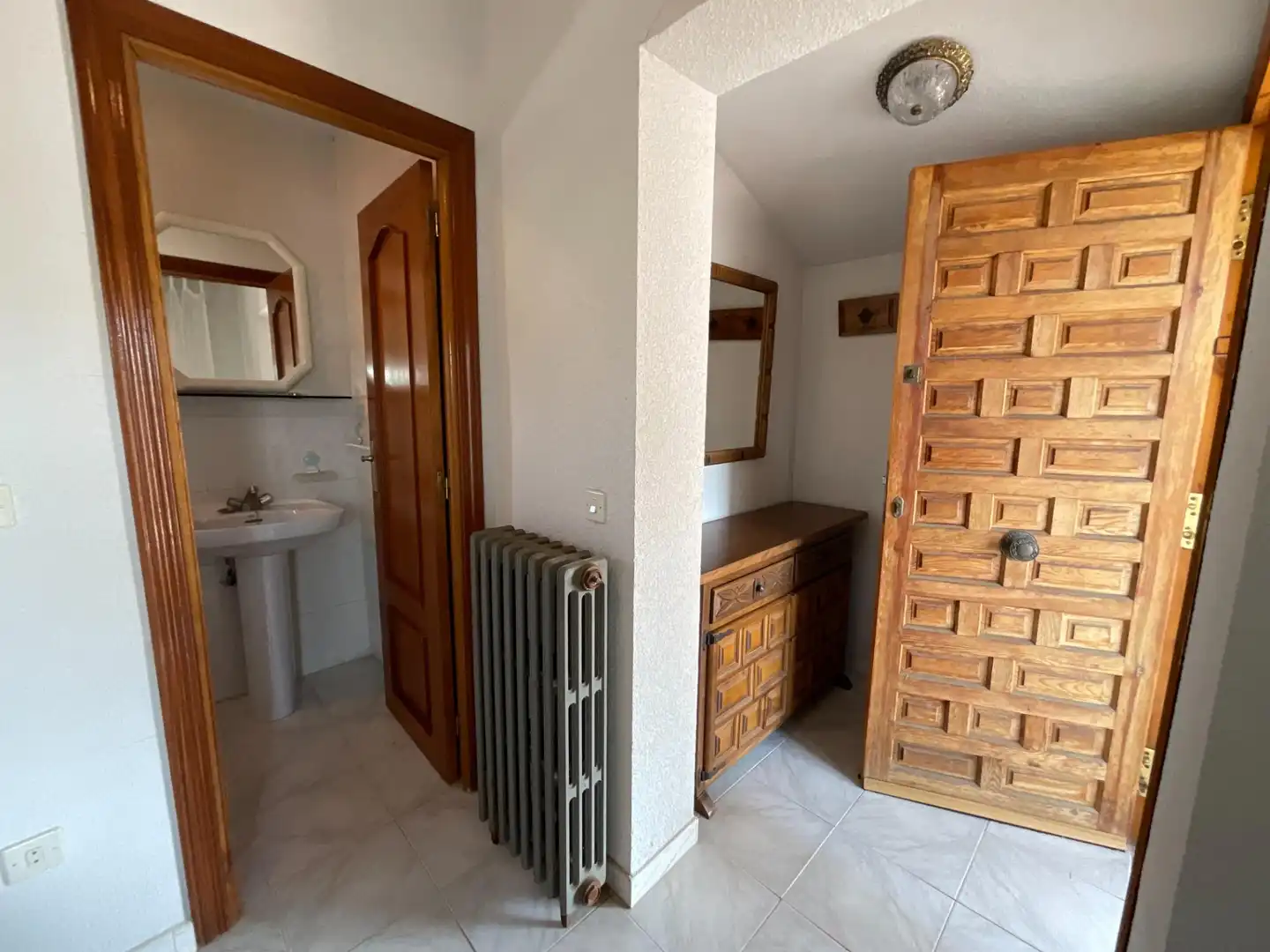 Houses for sale in El Viso de San Juan  with Air Conditioner, Heating and Private garden