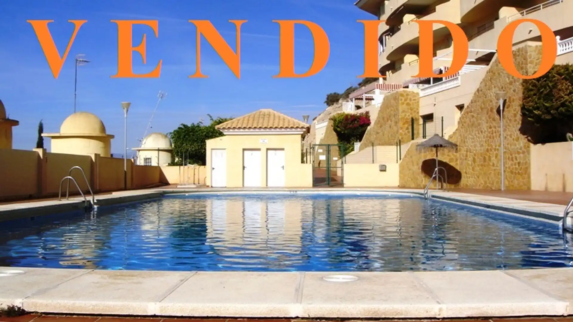 Piscina de Apartamento en venta en El Ejido con Terraza, Amueblado y Piscina comunitaria