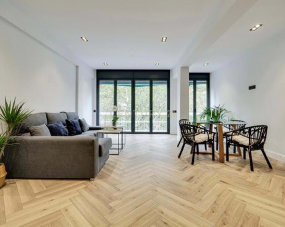 Sala d'estar de Pis en venda en  Barcelona Capital amb Aire condicionat