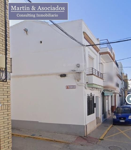 Vista exterior de Casa o xalet en venda en Morón de la Frontera amb Terrassa i Traster