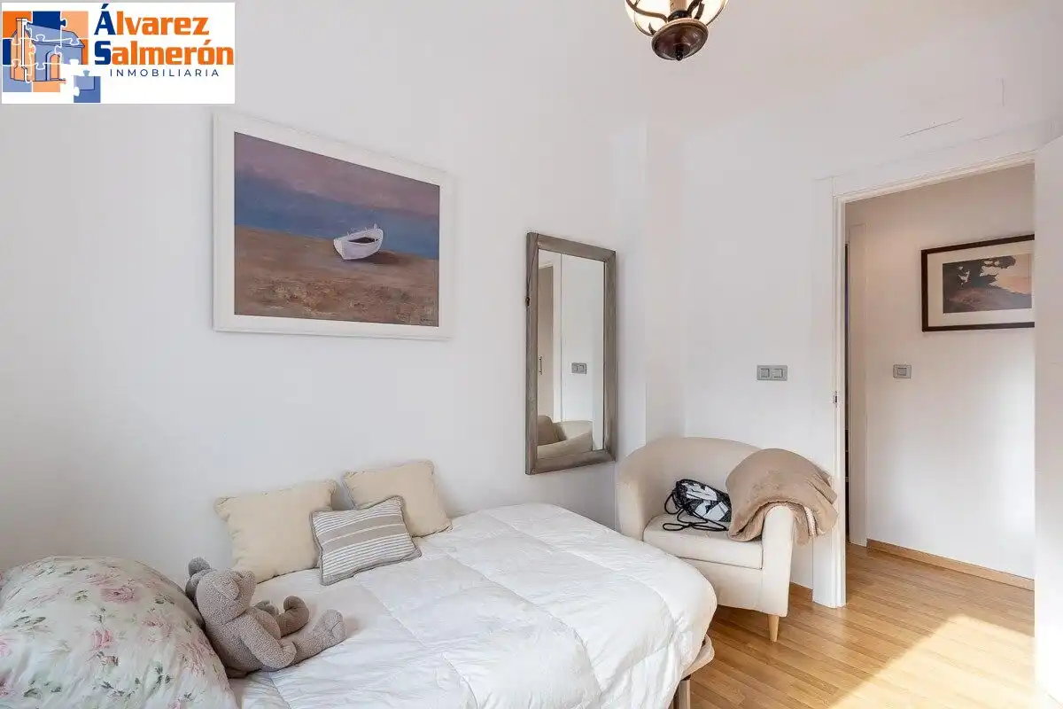 Bedroom of Houses for sale in Huétor Vega  with Air Conditioner, Heating and Terrace