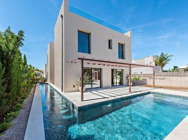 Casa amb piscina en venda a Colònia de Sant Pere