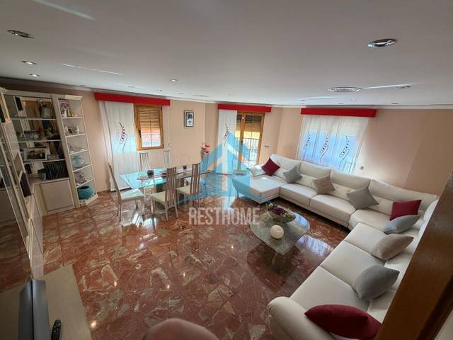 Casa-chalet en Venta en Benimodo