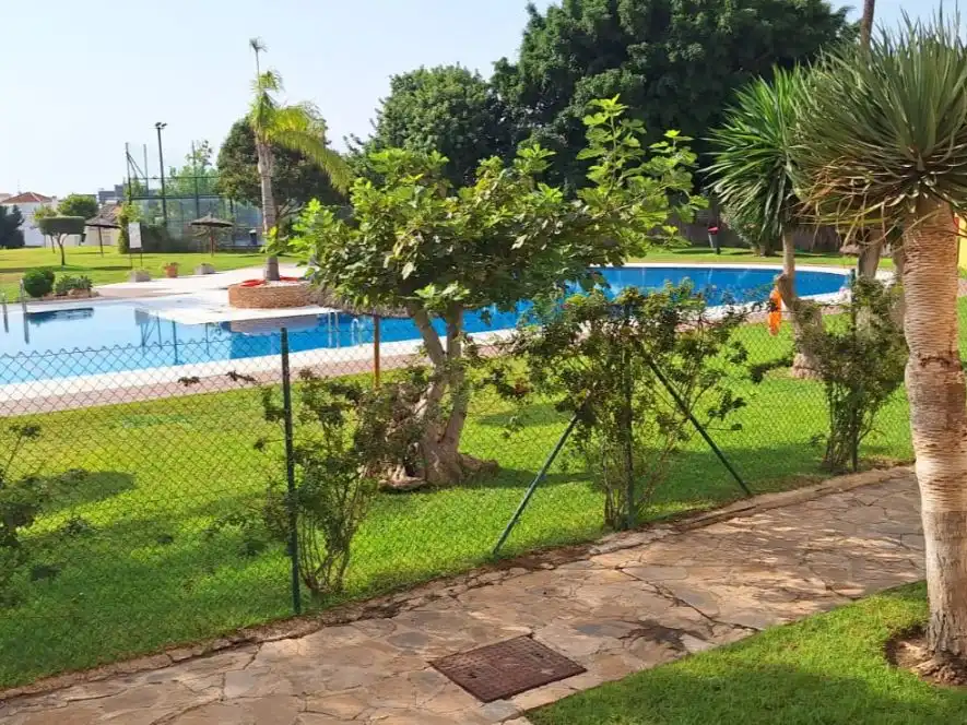 Appartamento con piscina in affitto a Calle la Colina 3, imagen 4