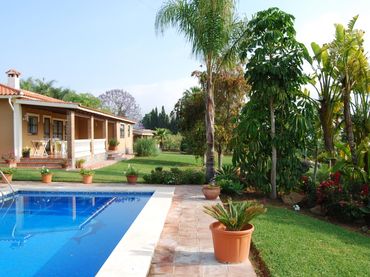 Xalet amb piscina en venda a Pinos de Alhaurín - Periferia