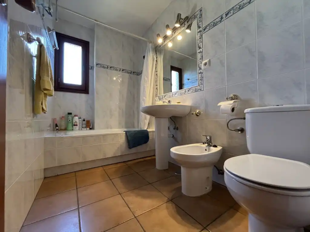 Bathroom of Flat for sale in Orihuela Costa