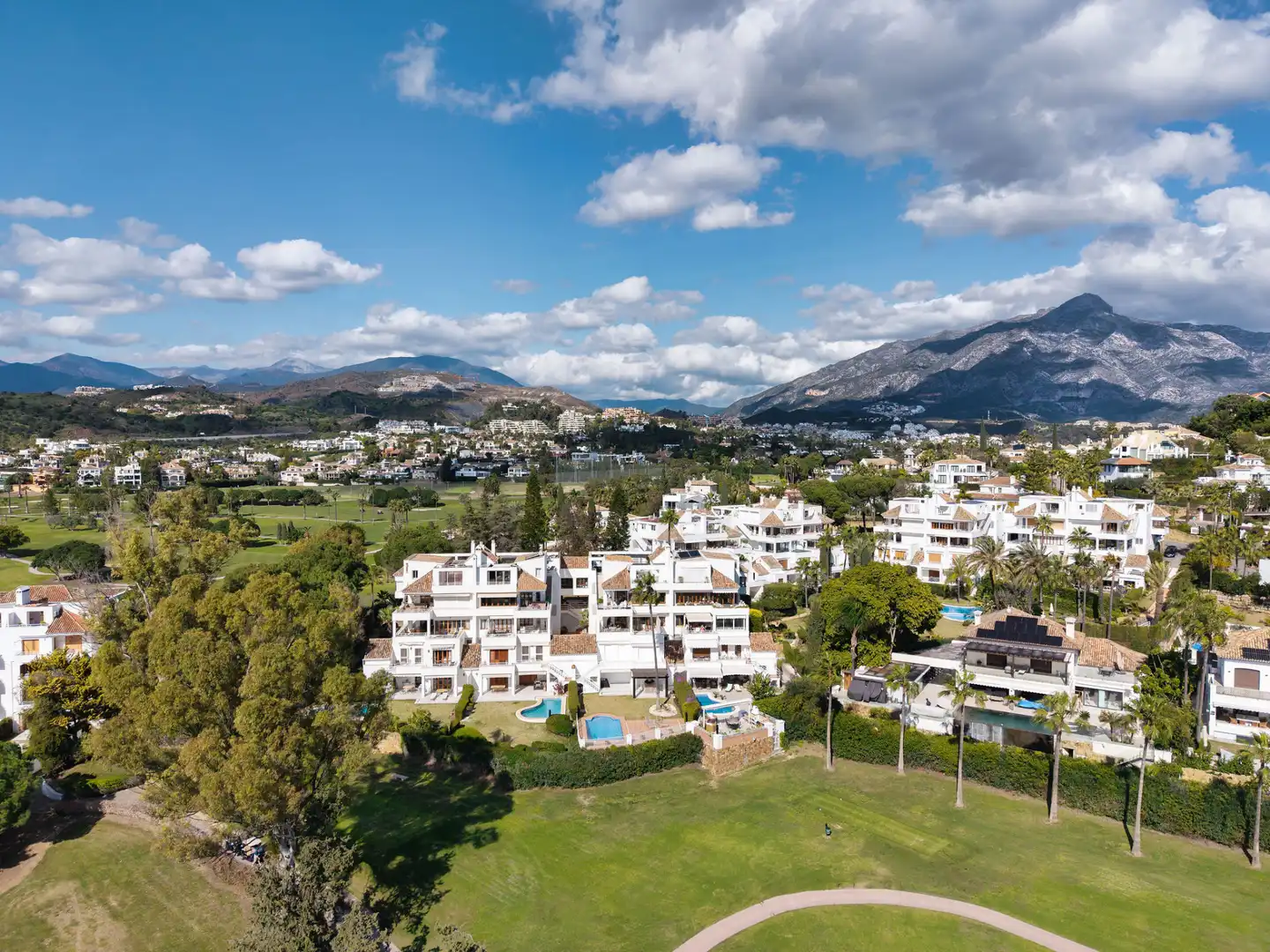 Ático con piscina en venta en Nueva Andalucía, imagen 27