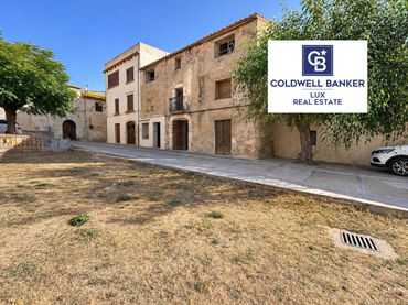 Adosado en venta en Bellcaire d'Empordà