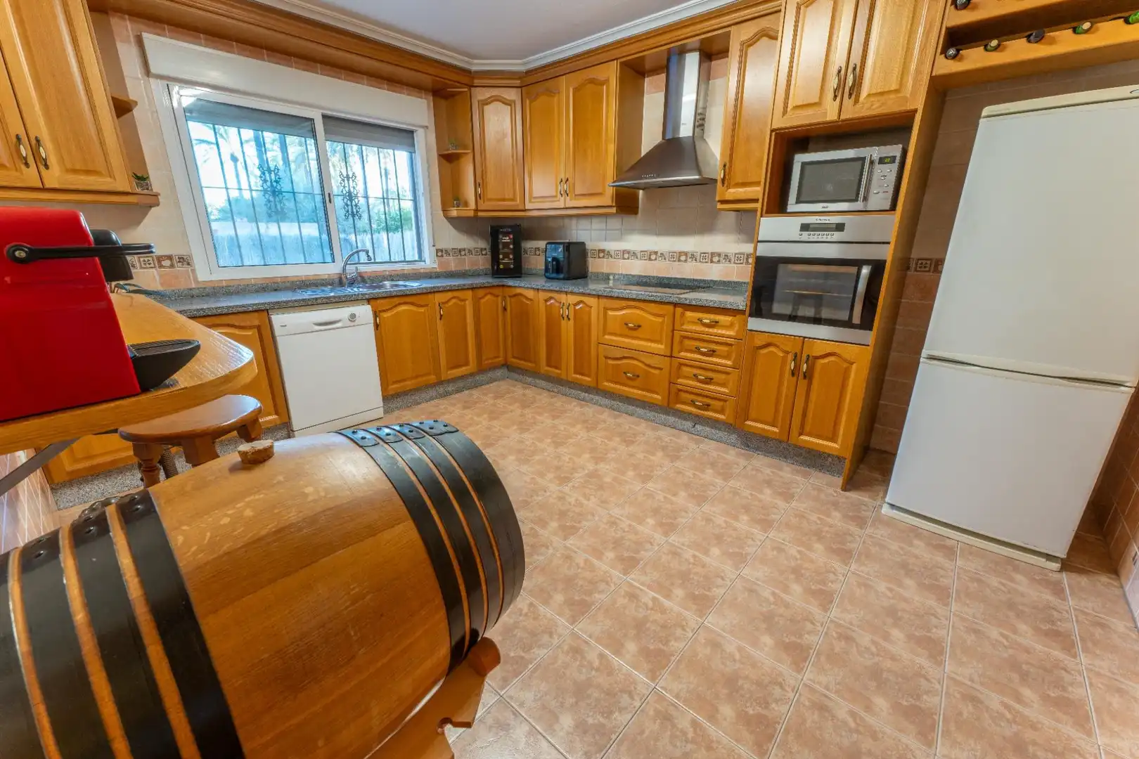 Cocina de Casa o chalet en venta en Elche / Elx con Aire acondicionado, Jardín privado y Terraza