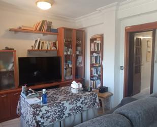 Living room of Flat for sale in San Juan de Aznalfarache  with Terrace