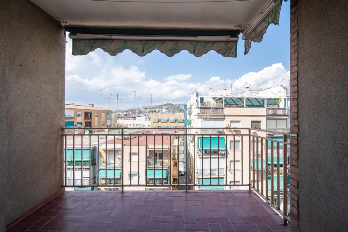 Exterior view of Flat for sale in  Granada Capital  with Terrace