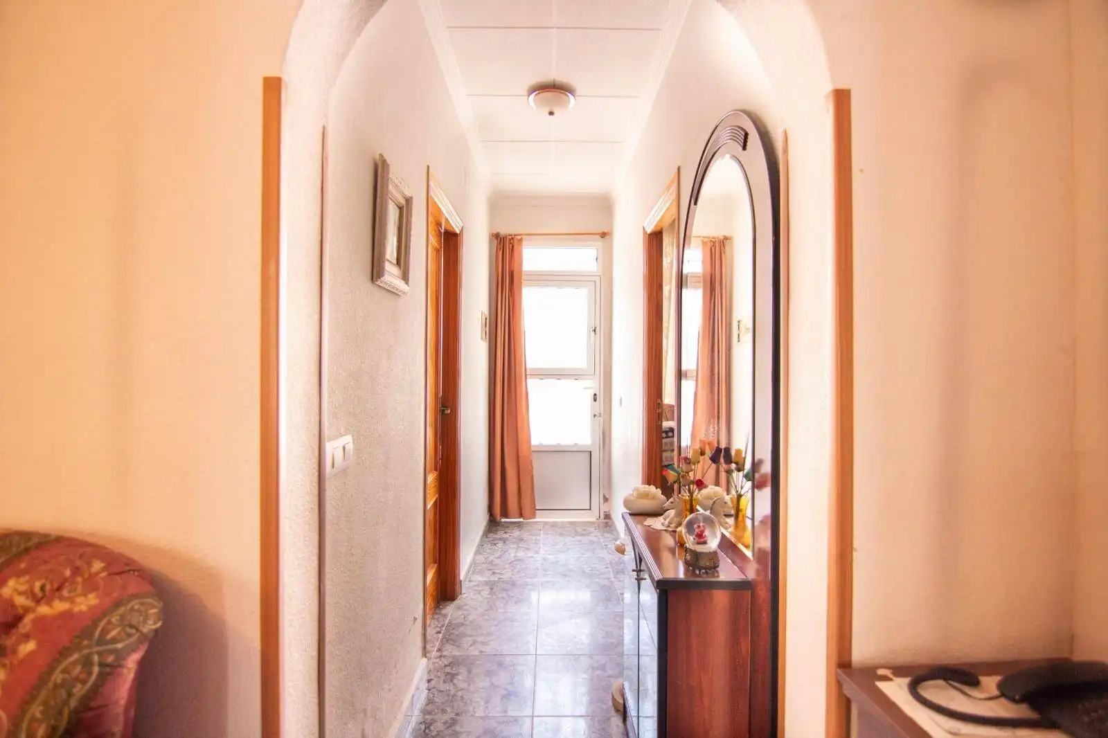 Einfamilien-Reihenhaus zum Verkauf in Torrevieja mit Klimaanlage, Heizung und Terrasse
