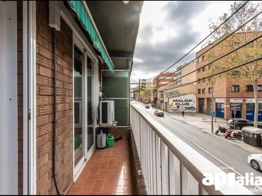 Wohnung mit Balkon zum Verkauf in Carrer PUIGCERDA DE