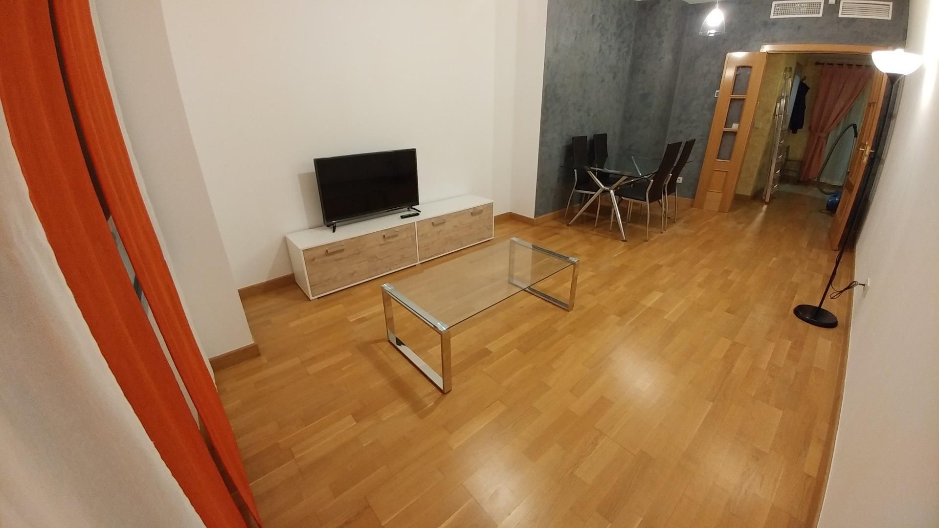 Pis de lloguer a Calle María Casares, El Cónsul - Ciudad Universitaria - El Romeral