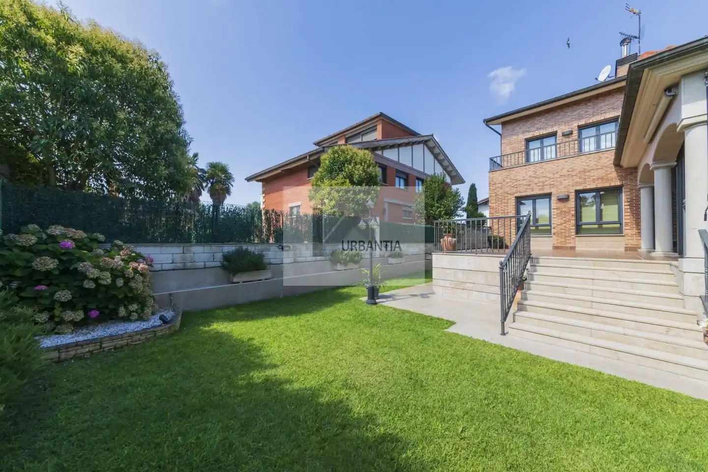 Jardín de Casa o chalet en venta en Cizur con Calefacción, Jardín privado y Parquet