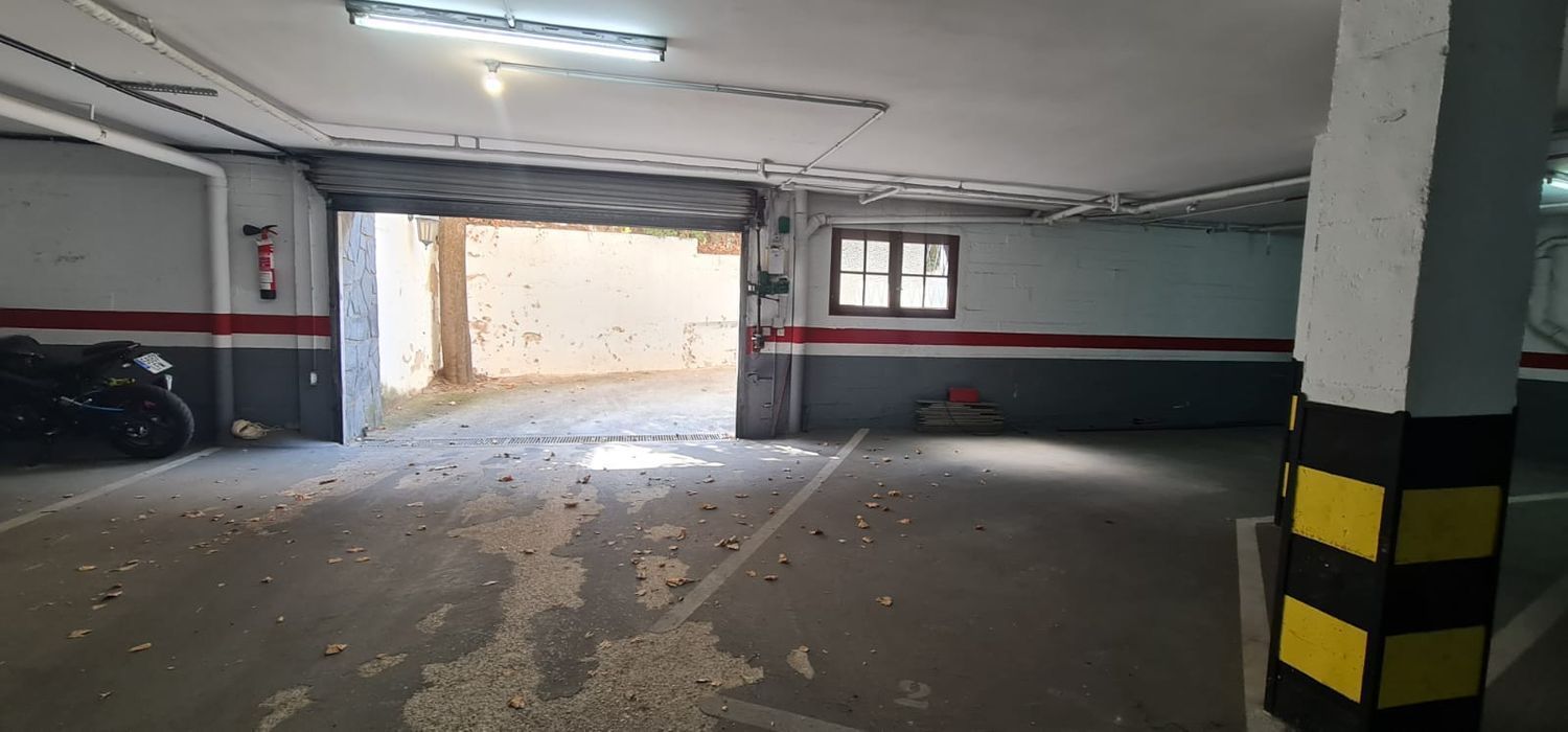 Aparcament de Garatge en venda en Sant Cugat del Vallès