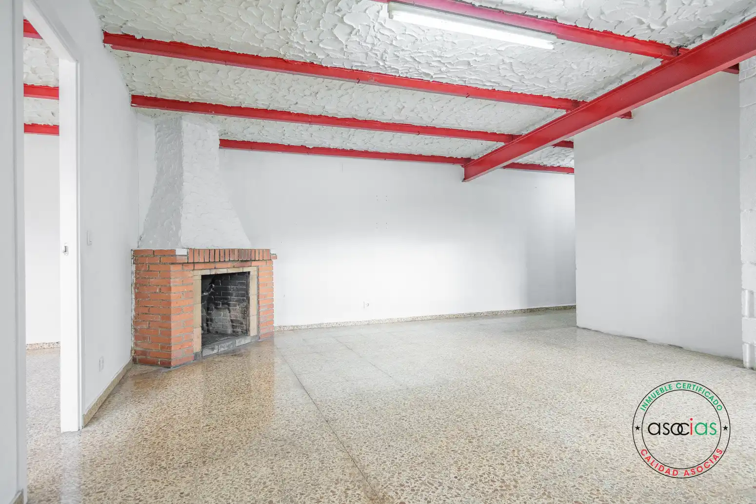 Fabrikhallen zum Verkauf in Noreña