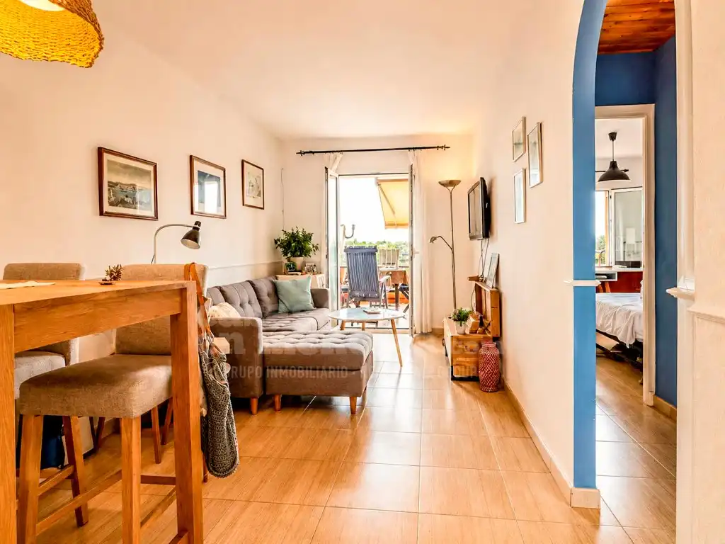 Sala d'estar de Apartament en venda en Es Castell amb Terrassa