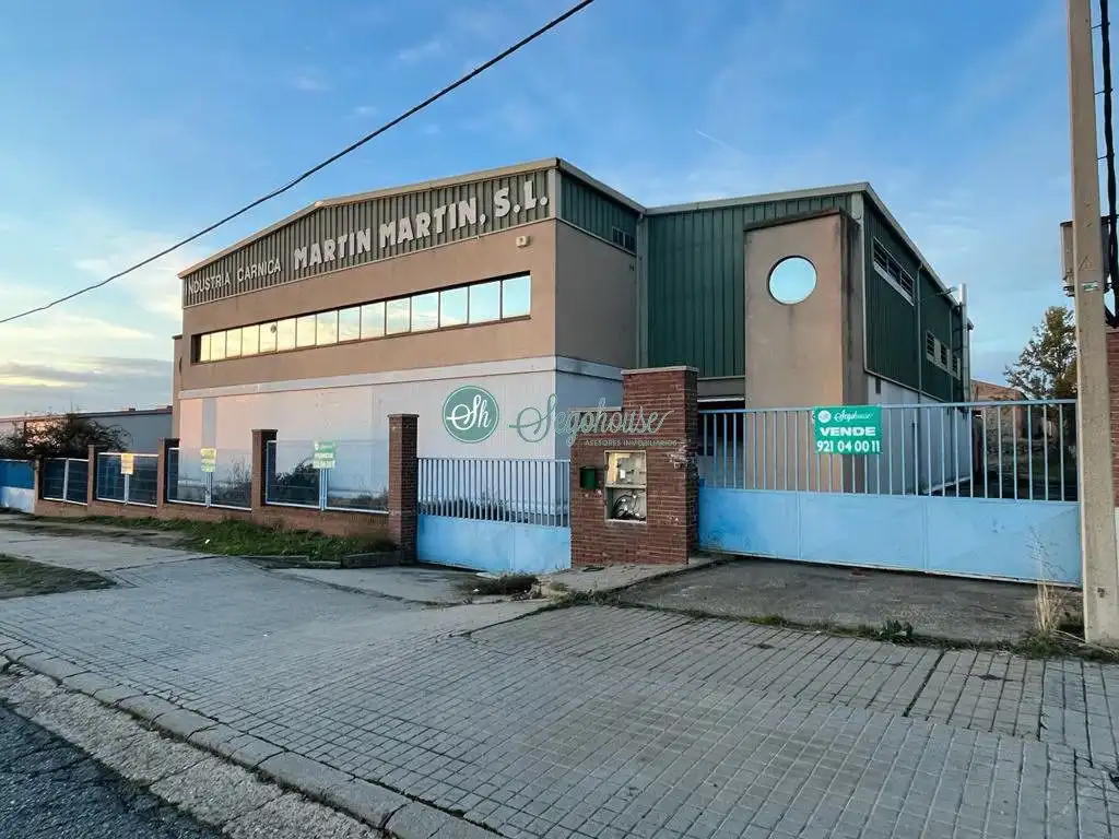 Nau industrial en venda a El Cerro - Carretera de San Rafael, imagen 5