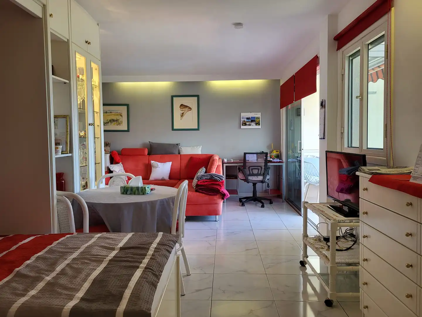 Sala de estar de Apartamento en venta en Puerto de la Cruz con Piscina, Amueblado y Balcón