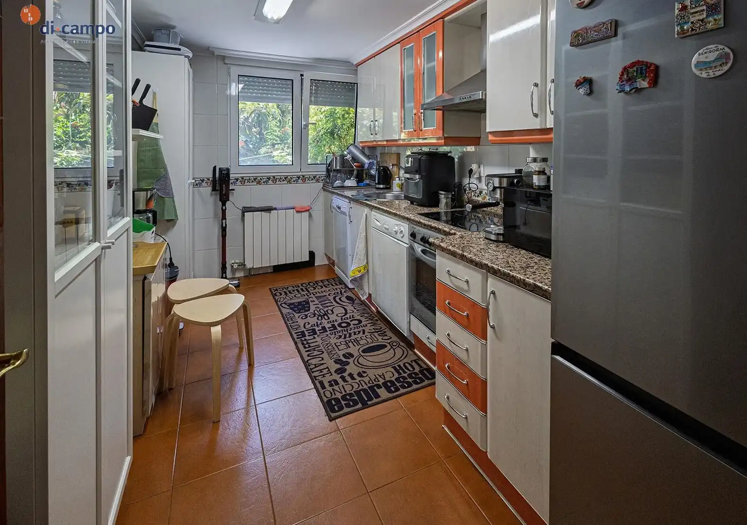 Cocina de Casa adosada en venta en Fuensaldaña con Calefacción