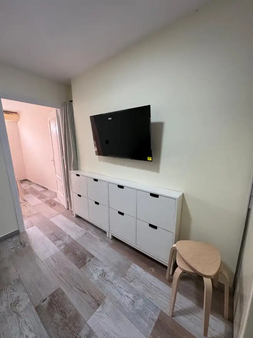 Flat with lift to rent in Calle Almazara 28, imagen 2