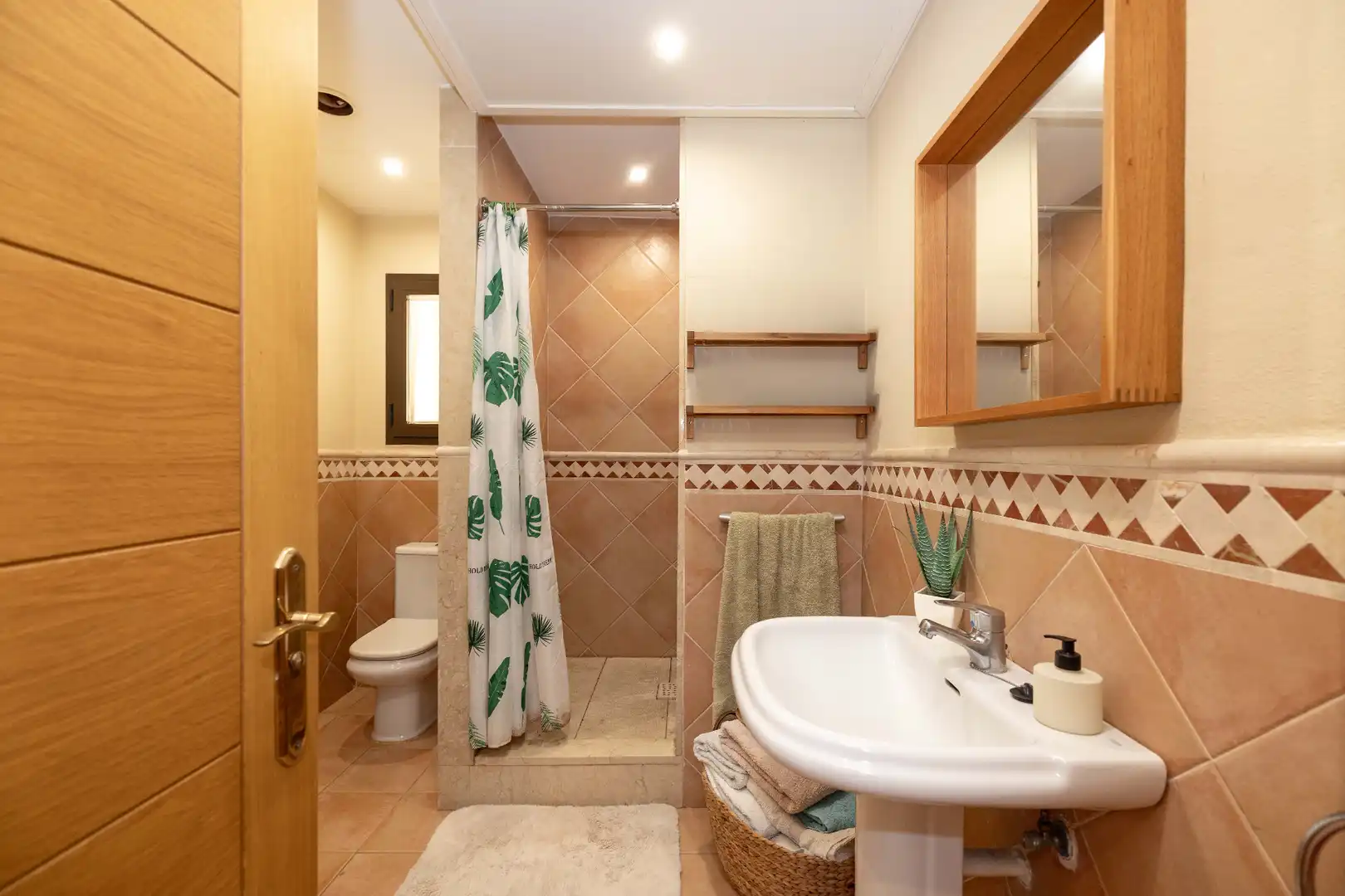 Badezimmer von Wohnung zum Verkauf in Marbella mit Klimaanlage, Heizung und Terrasse