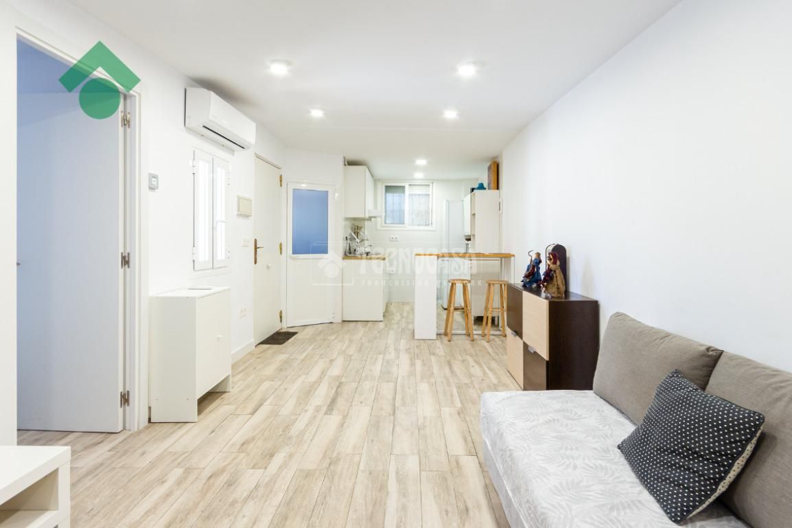 Flat for sale in Almayate