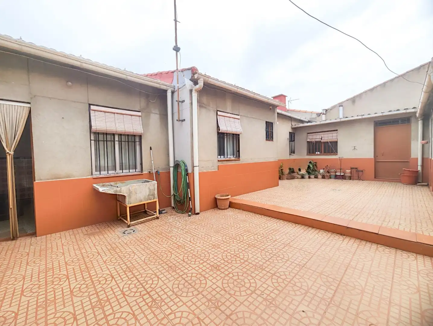 Terrassa de Casa o xalet en venda en Puertollano amb Calefacció, Traster i Moblat
