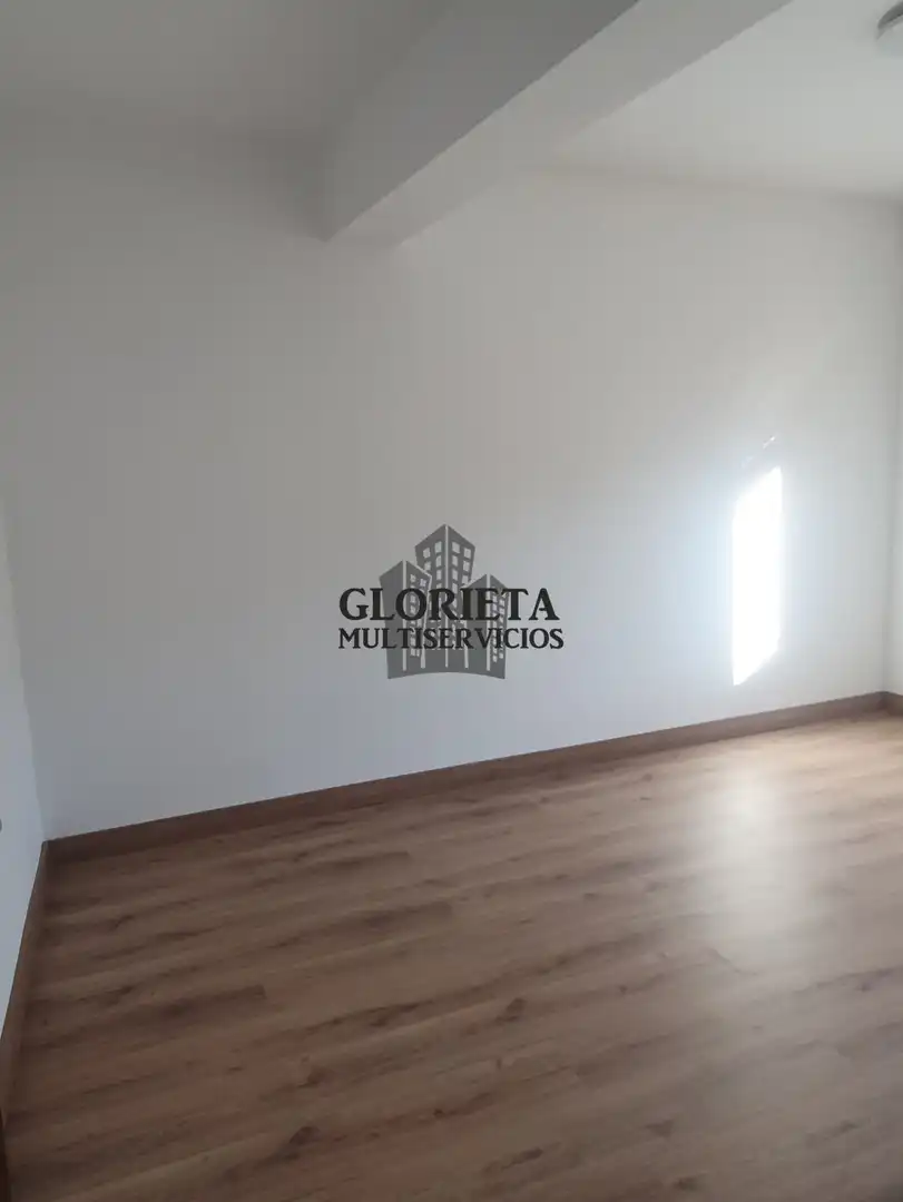 Piso en venta en Vigo  con Calefacción, Terraza y Trastero