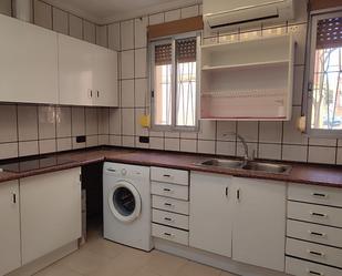 Kitchen of Flat for sale in  Valencia Capital