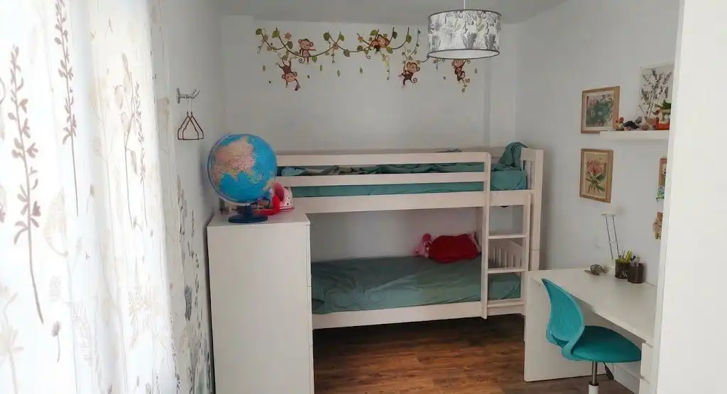 Habitación de Piso en venta en Badajoz con Aire acondicionado y Calefacción