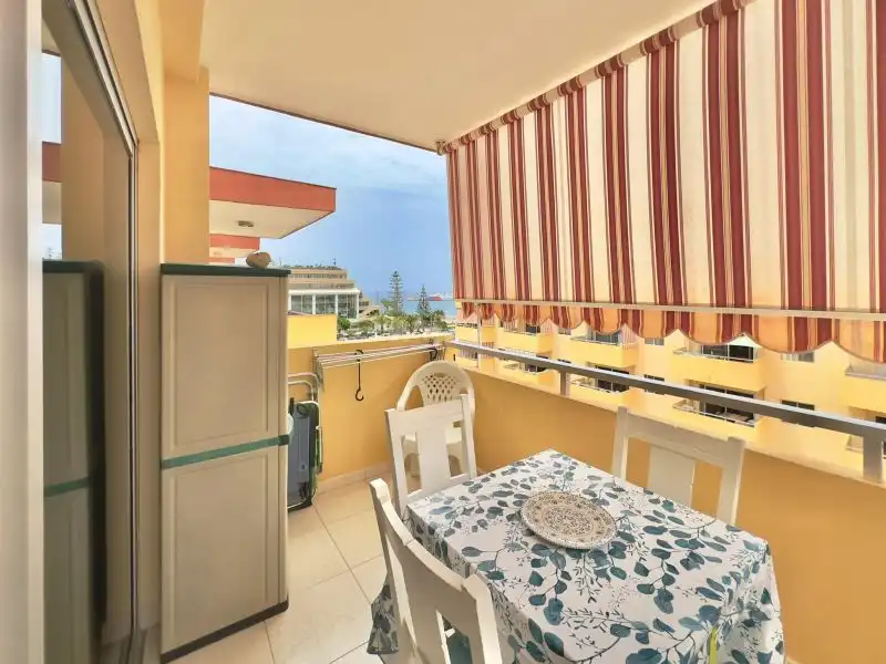 Mini appartamento con ascensore in vendita a Los Cristianos, imagen 2