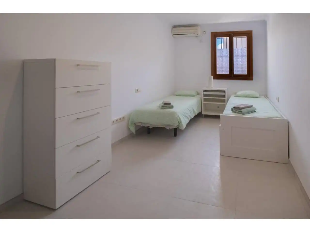 Schlafzimmer von Wohnung zum Verkauf in  Palma de Mallorca mit Klimaanlage, Terrasse und Möbliert