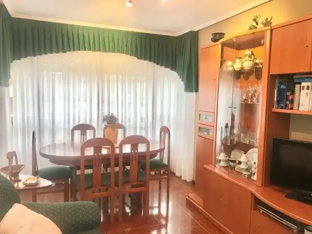 Comedor de Piso en venta en Noja con Calefacción, Terraza y Amueblado