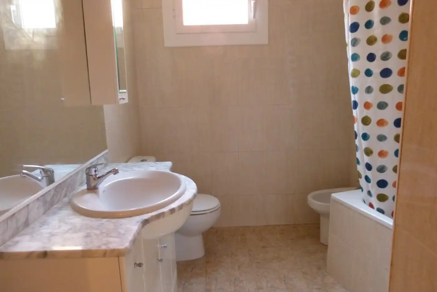 Piso de alquiler en Carrer del General Álvarez de Castro, Sant Pere, Sta. Caterina i la Ribera