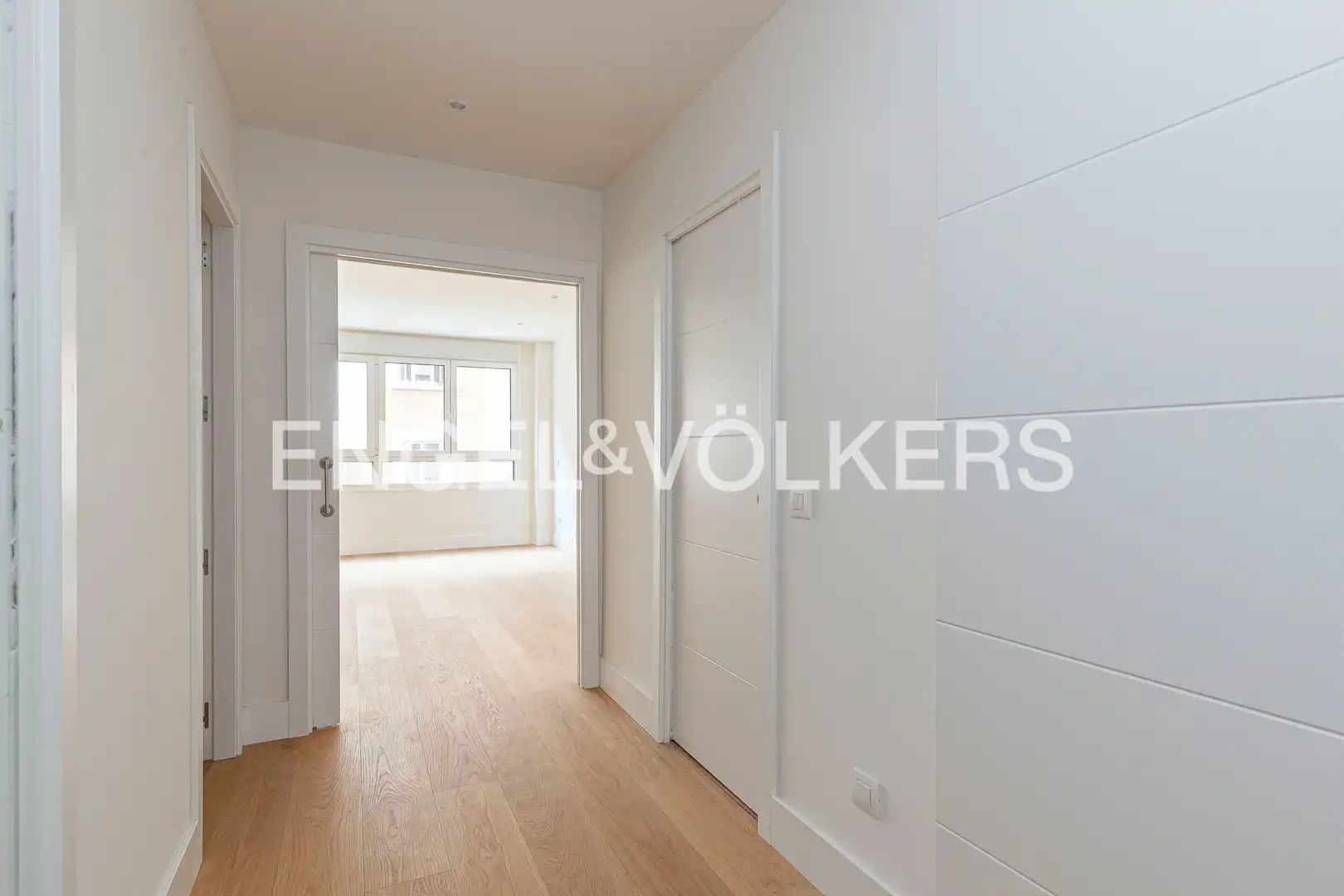 Piso de alquiler en Madrid con Aire acondicionado, Calefacción y Jardín privado