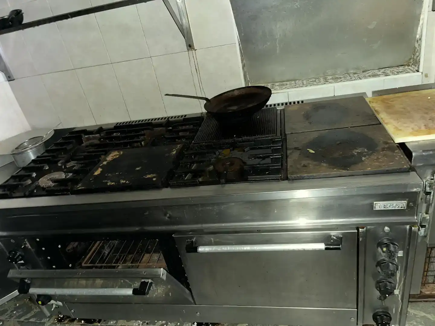 Cocina de Local en venta en Valle del Sol  