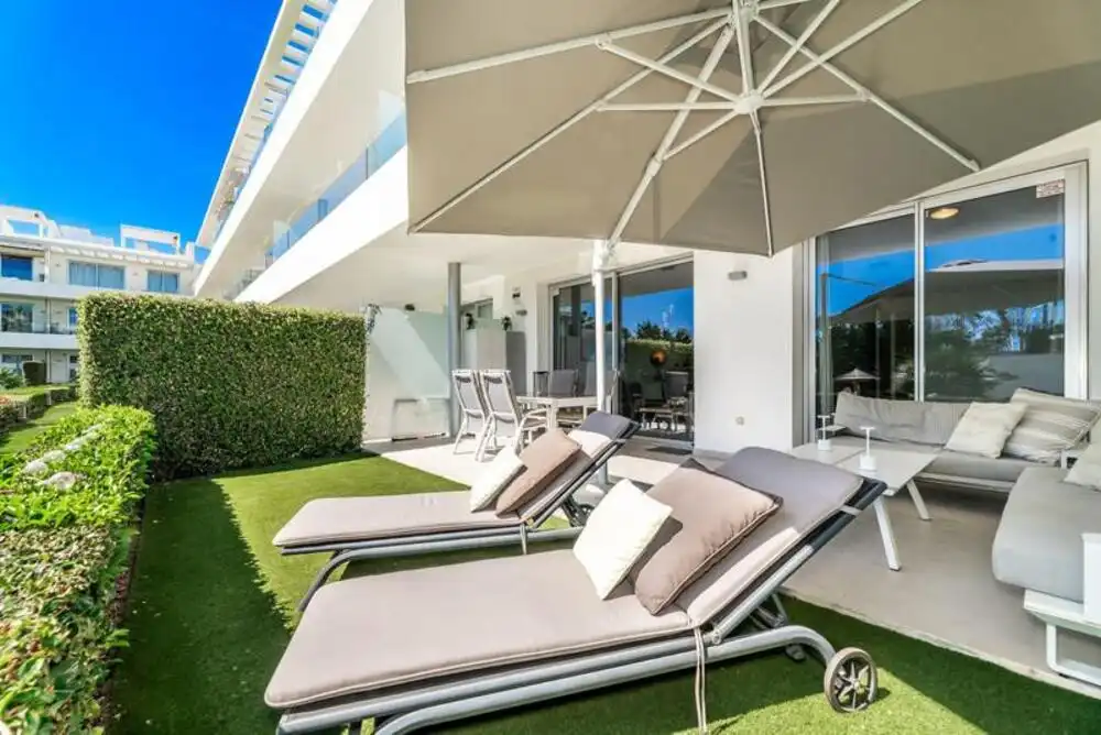 Terrace of Ground floor for sale in Estepona  with Air Conditioner, Terrace and Swimming Pool