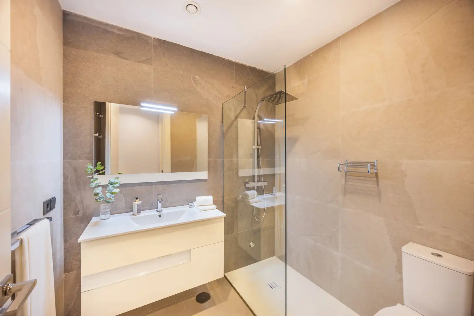 Baño de Casa o chalet en venta en Sotogrande con Aire acondicionado, Calefacción y Jardín privado