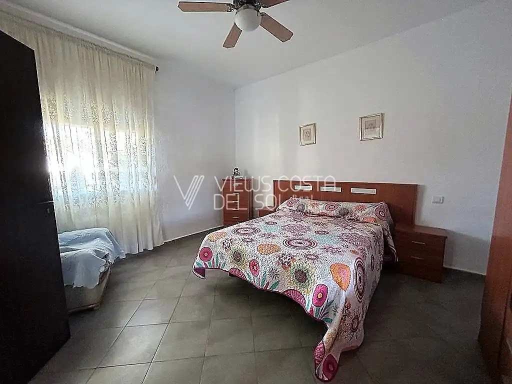 Habitación de Casa o chalet en venta en Torrox con Terraza, Amueblado y Horno