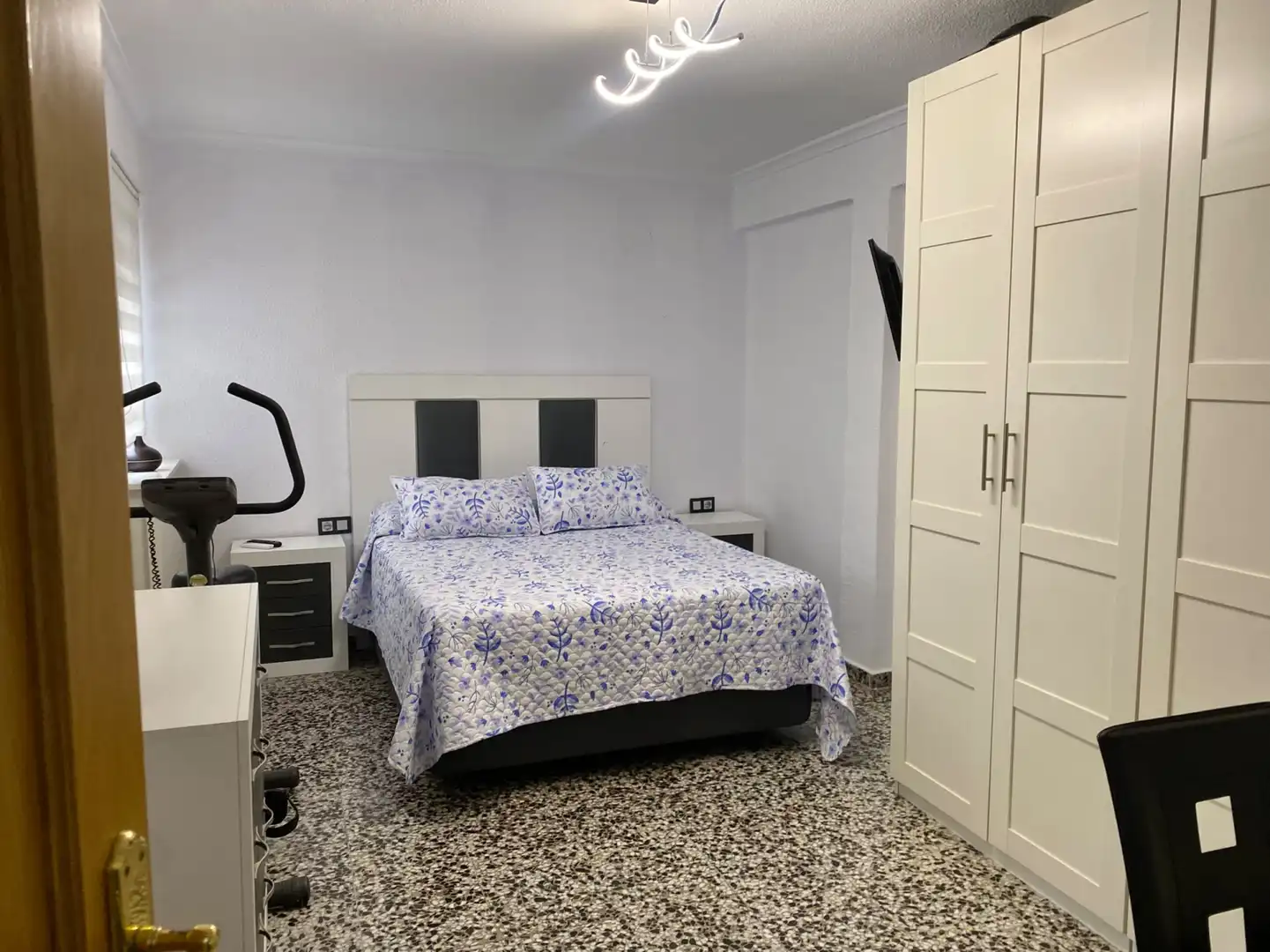 Habitación de Piso en venta en Benetússer con Aire acondicionado y Calefacción